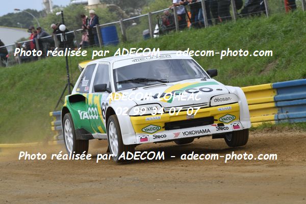 http://v2.adecom-photo.com/images//1.RALLYCROSS/2021/RALLYCROSS_LESSAY_2021/LEGEND SHOW/RENET_Bernard/32A_1584.JPG